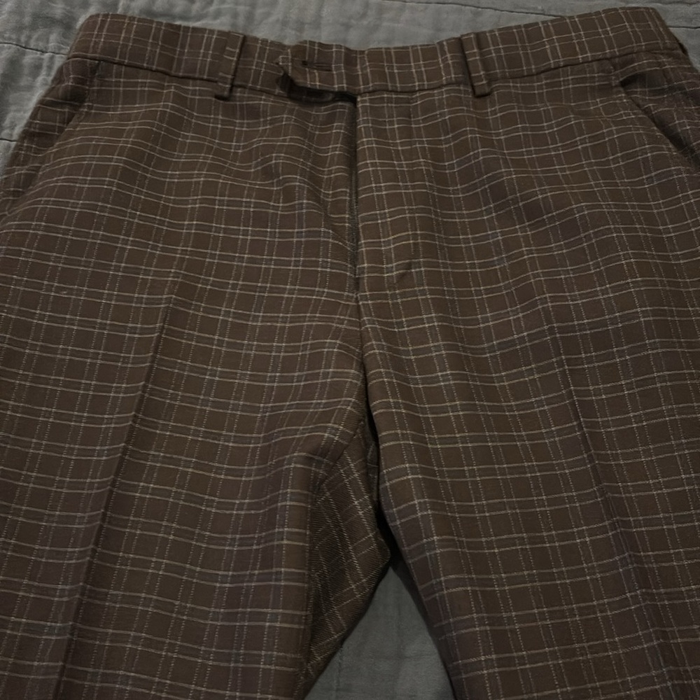 Todd Snyder Sutton (tailored) fit 100% Italian wool dress pants, size 34 x 34 - Picture 6 of 6